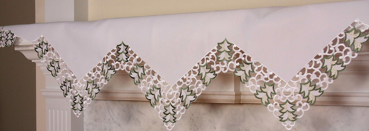 XD110708 Tannenbaum Mantel Scarf 82x60x20 White Poliviscose