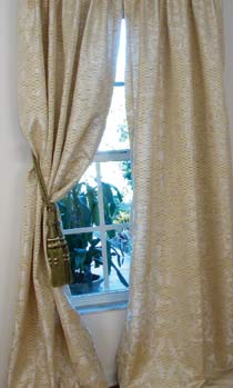 XIA HOME FASHIONS Sheridan Textured Rod Pocket Curtain Panel Ivory 48x84